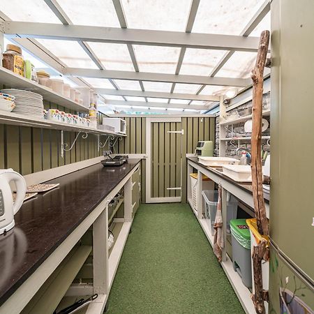 City Center Garden Camping Talin Exterior foto