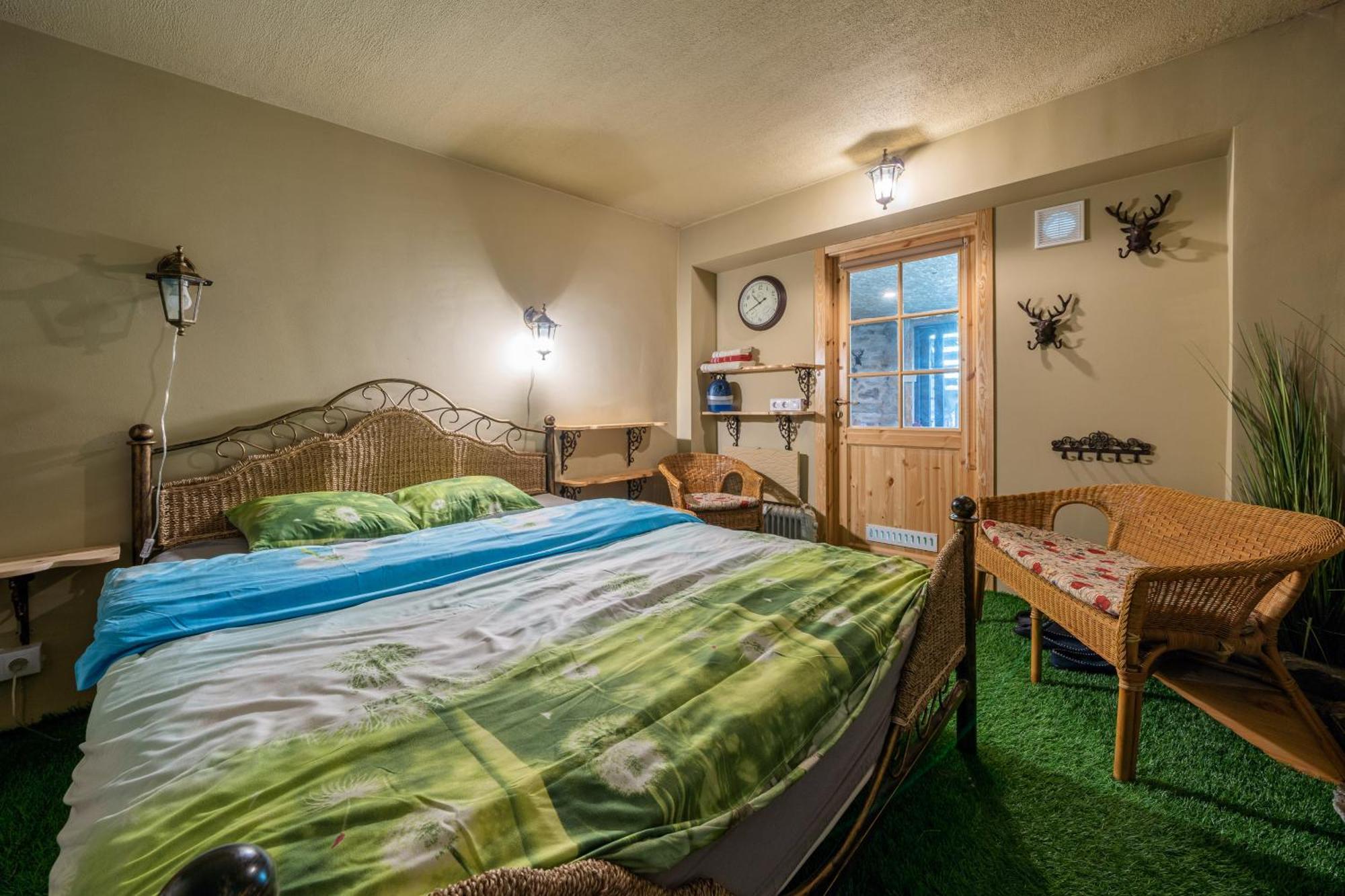 City Center Garden Camping Talin Exterior foto