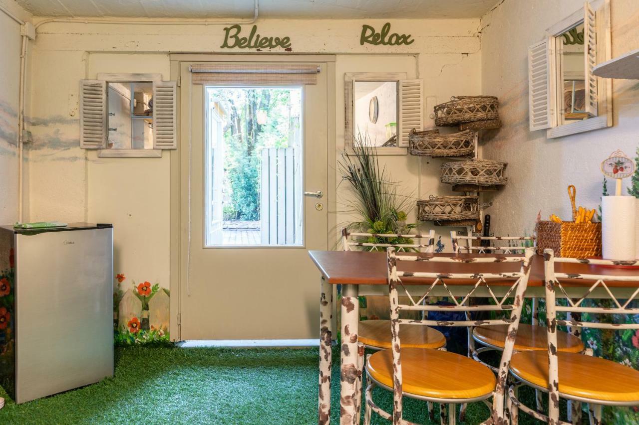 City Center Garden Camping Talin Exterior foto