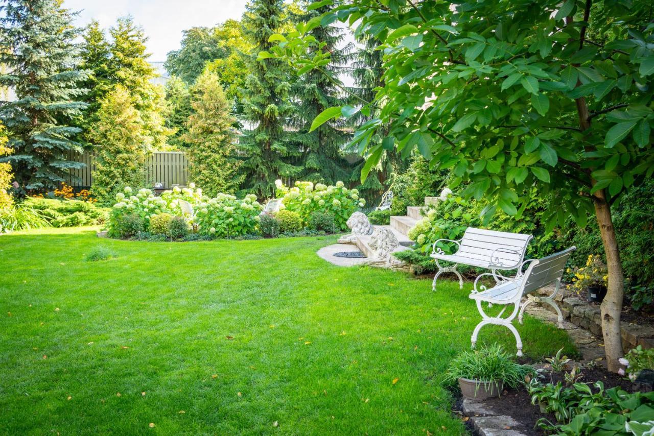 City Center Garden Camping Talin Exterior foto